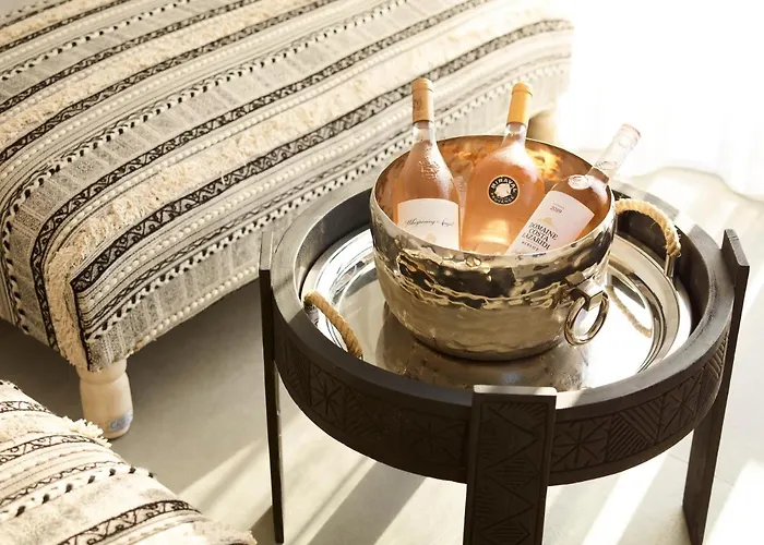 아파트 Epic Mykonos *